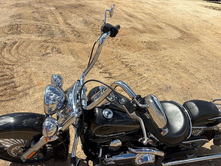 2016-harley-davidson-softail-deluxe-(8,546-miles)-image-13