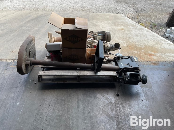 drill-presses,-anvil-and-assorted-parts-image-2