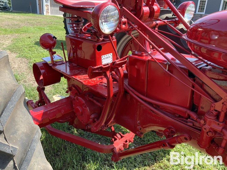 mccormick-farmall-super-c-2wd-tractor-image-9