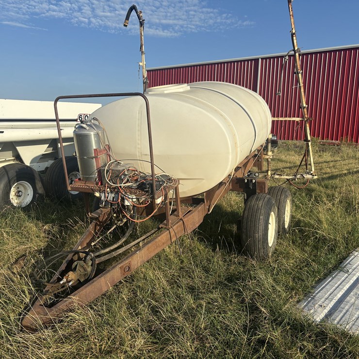 950 Gallon Sprayer