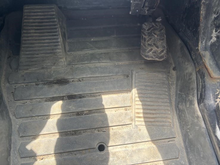 2019-caterpillar-272d2-image-34