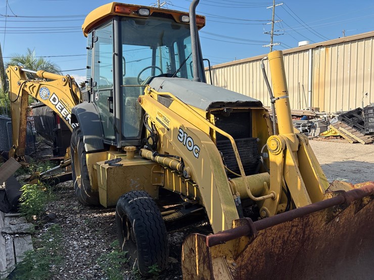 2005-deere-310g-image-11