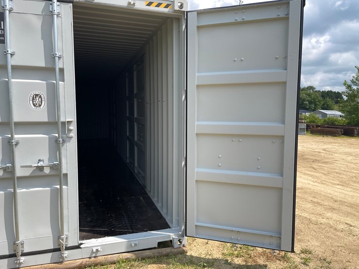 #401-•-40'-high-cube-multi-door-shipping-container-image-13