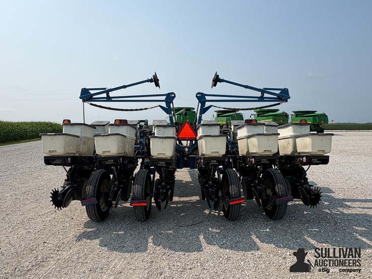 kinze-3200-image-6