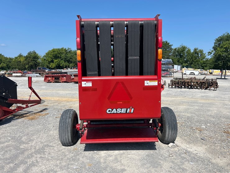 2017-case-ih-rb455a-image-5