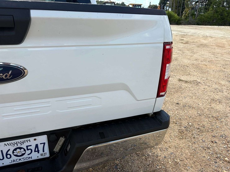 2018-ford-f150-xlt-image-8