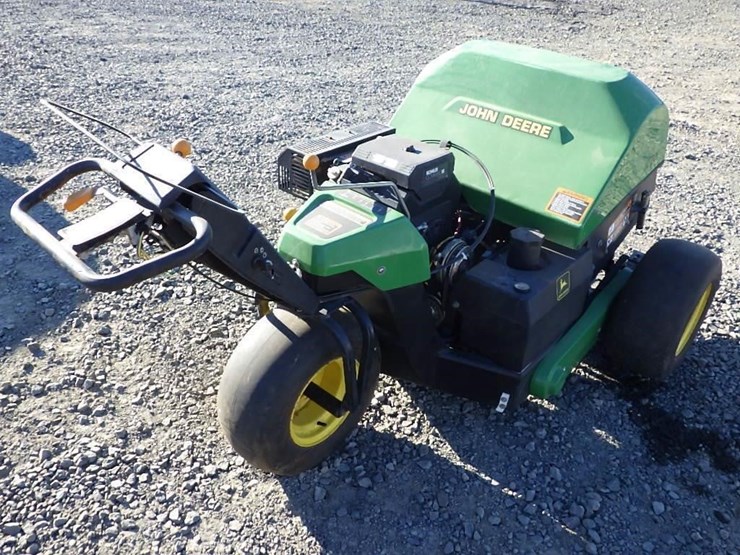john-deere-800-image-5