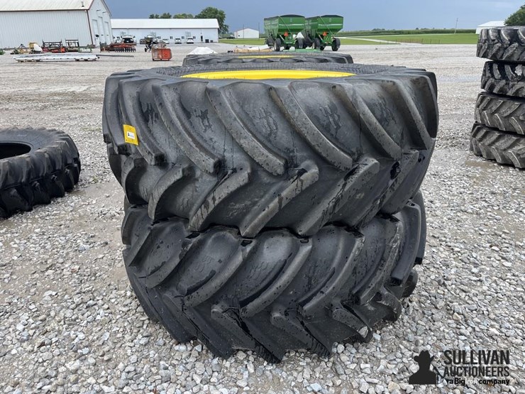 john-deere-12-image-5