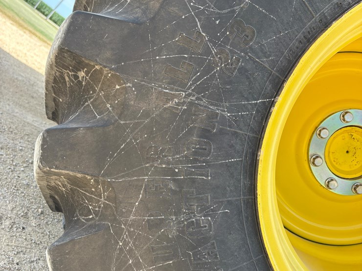 2014-john-deere-s670-image-14