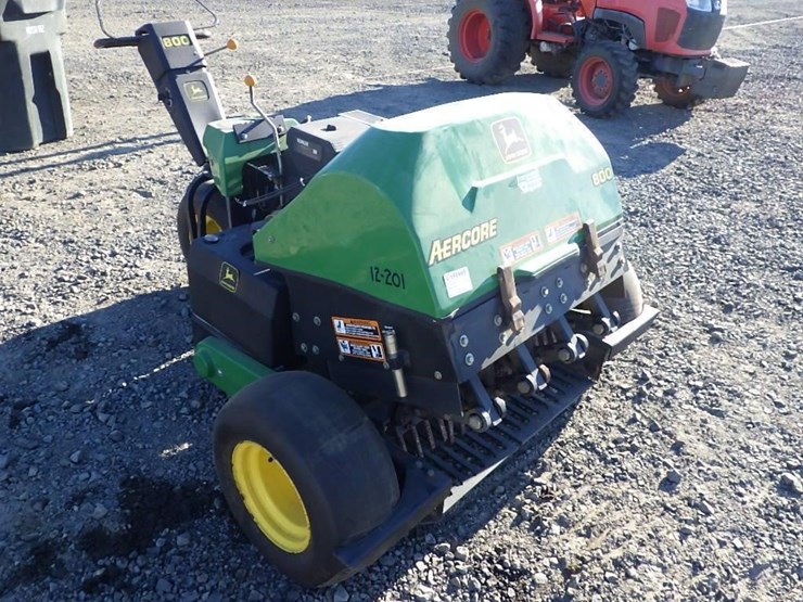 john-deere-800-image-7
