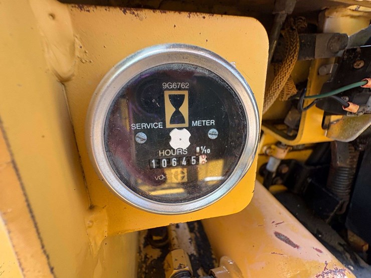 caterpillar-v50d-image-27
