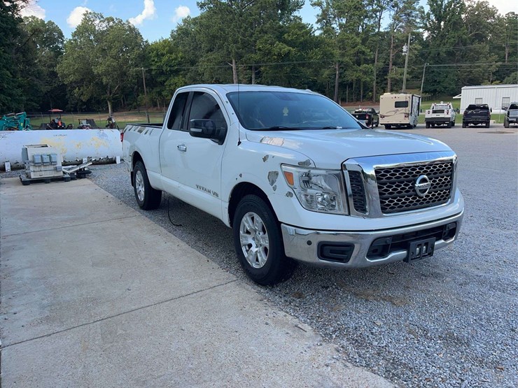 2018-nissan-titan-image-4