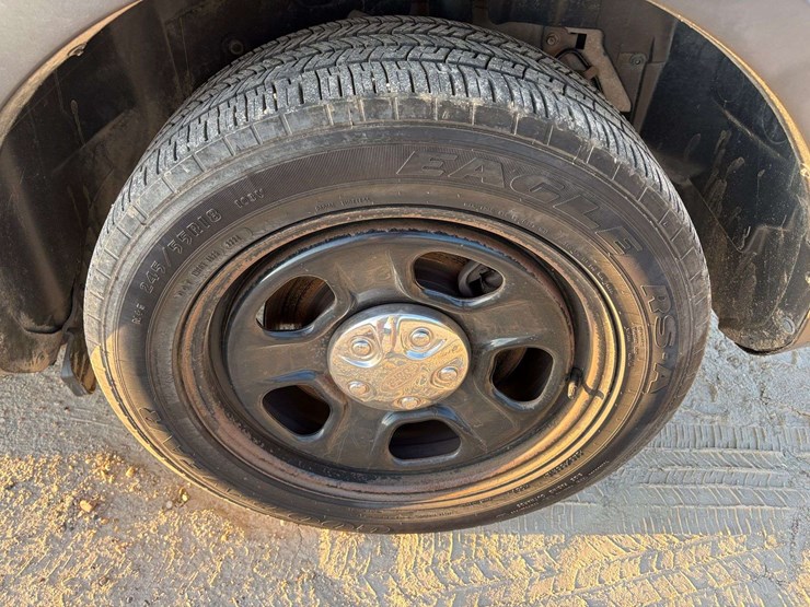 2018-ford-explorer-image-10