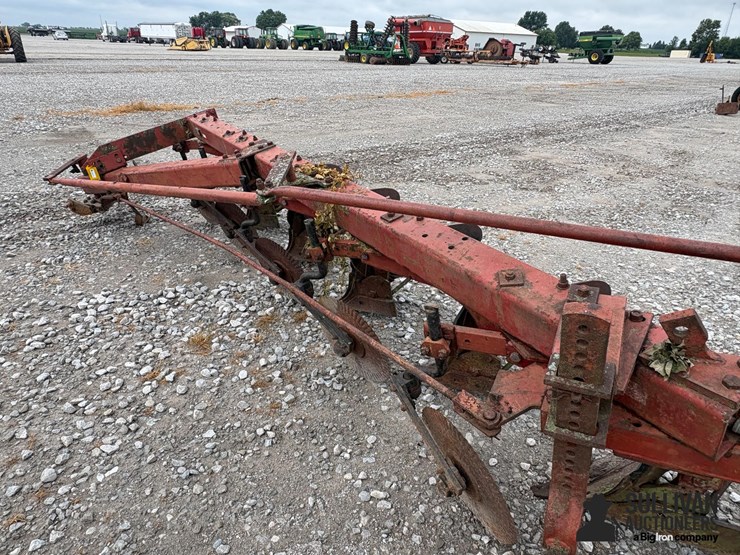 case-ih-710-image-17