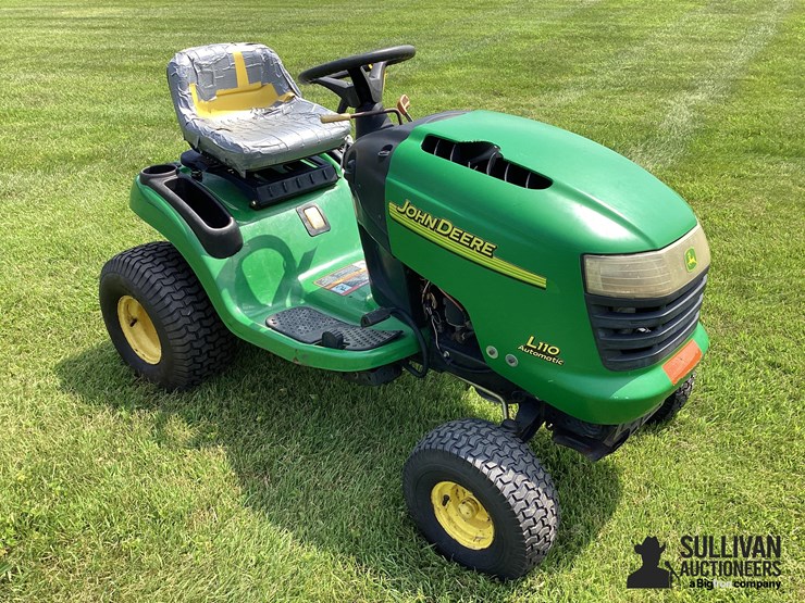 2003-john-deere-l110a-image-3