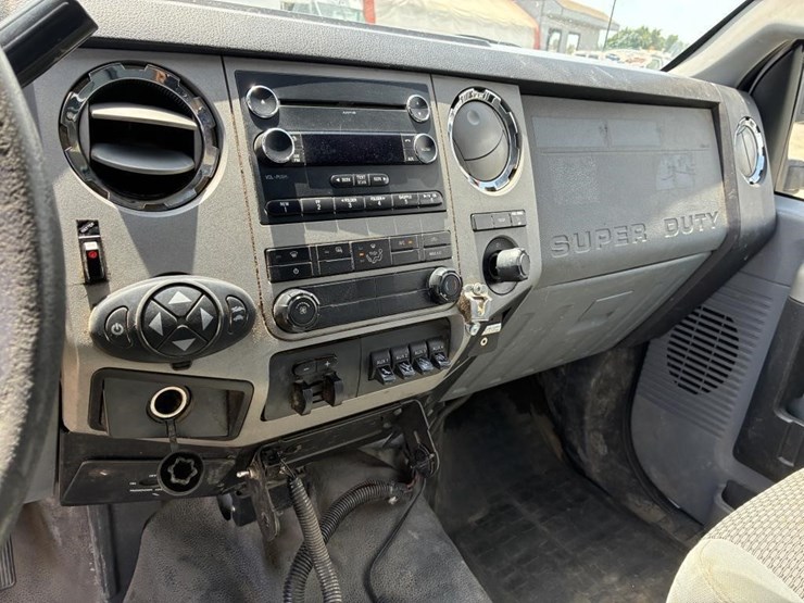 2015-ford-f450-image-33
