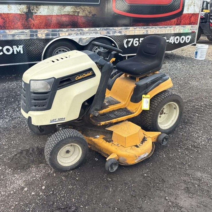 CUB CADET LGT1054