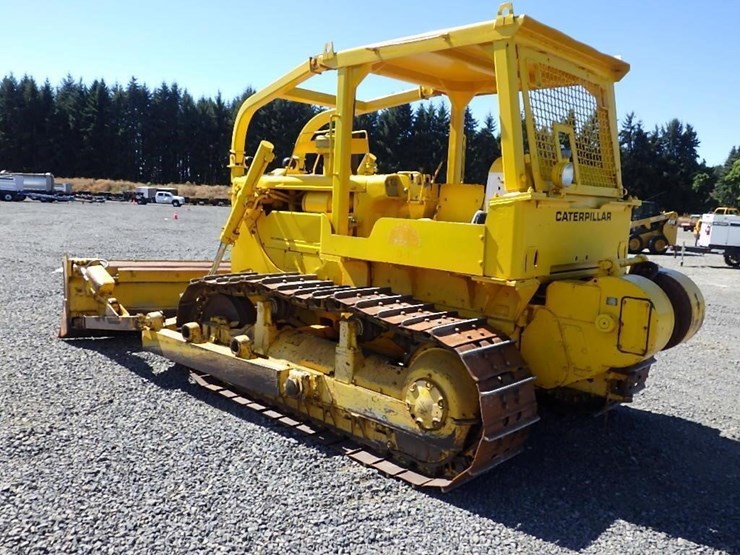 caterpillar-d6-image-3