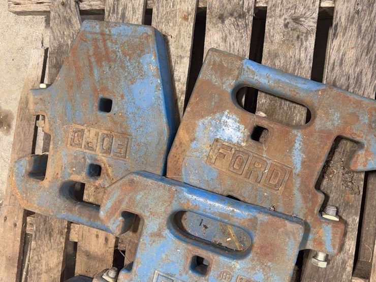 (5)-ford-suitcase-weights-image-4