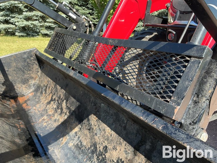 2025-case-ih-puma-185-mfwd-tractor-w/grapple-loader-image-15