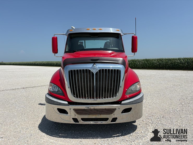 2009-international-prostar-image-2