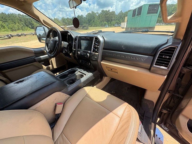 2017-ford-f250-image-25