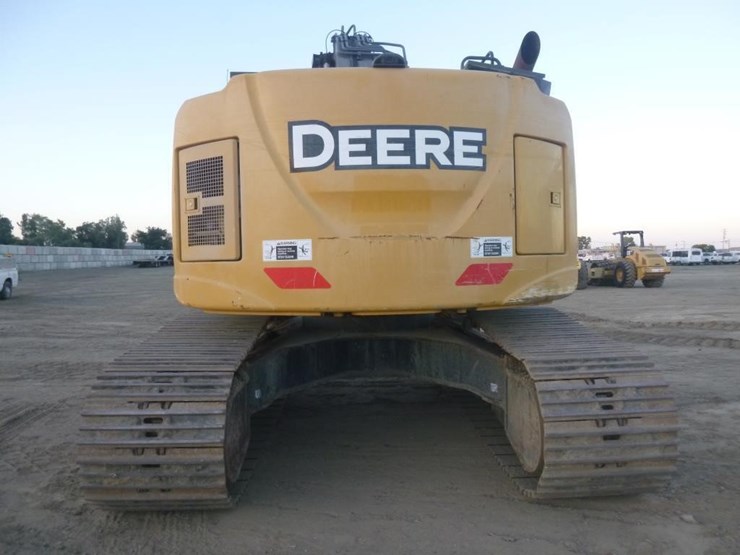 2019-deere-345g-lc-image-31