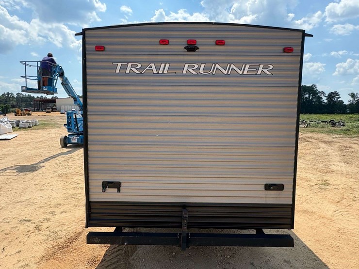 2022-heartland-trailrunner-29'-bumper-pull-travel-trailer-image-6