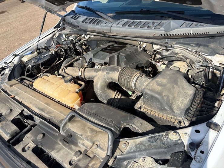 2017-ford-f150-image-29