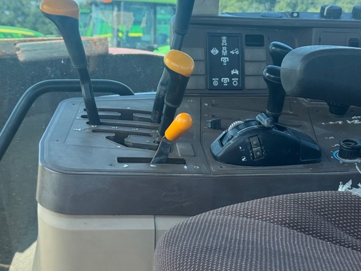 john-deere-6410-image-8