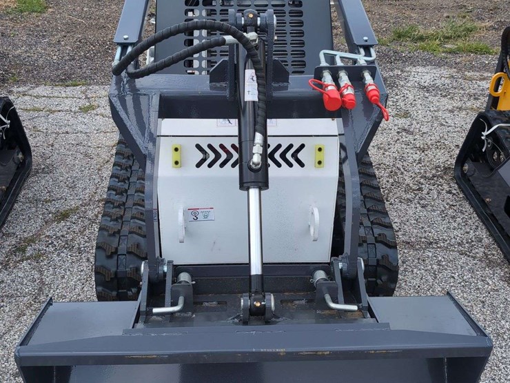 zjg-mini-skid-steer-loader-zj-380-(white)---15hp-image-3