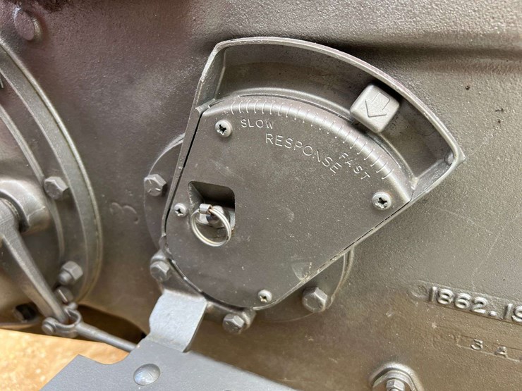 massey-ferguson-135-image-22