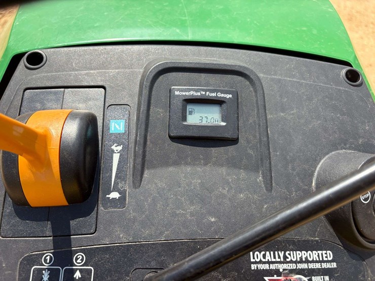 john-deere-s120-image-12
