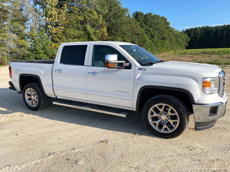 2015-gmc-sierra-1500-image-4