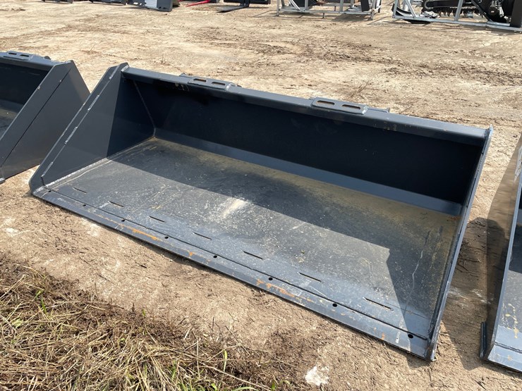 #9813-•-wolverine-76"-bucket-attachment-image-1