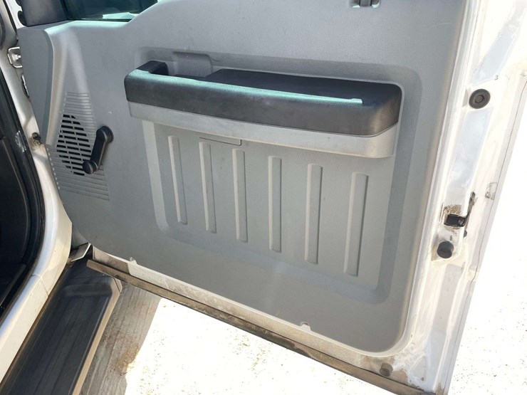 2012-ford-f450-image-18