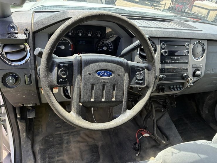 2015-ford-f450-image-30