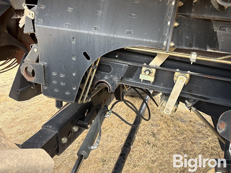 2011-case-ih-7120-image-17