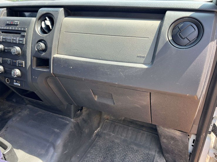 2011-ford-f150-image-46