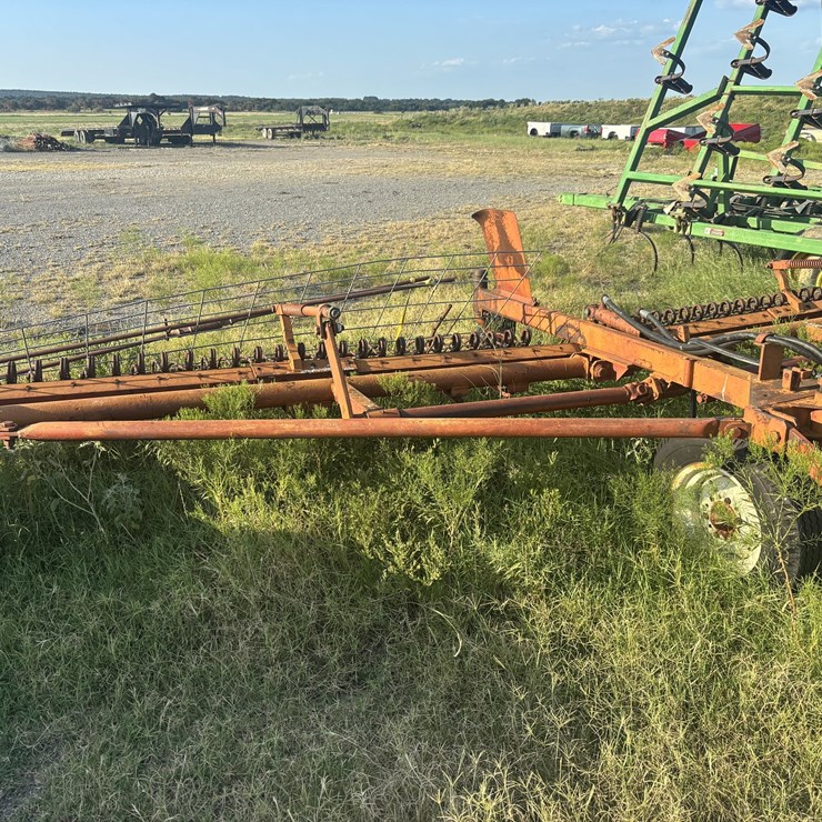 18' Pecan/Limb Rake