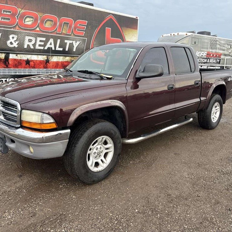 2004 DODGE DAKOTA