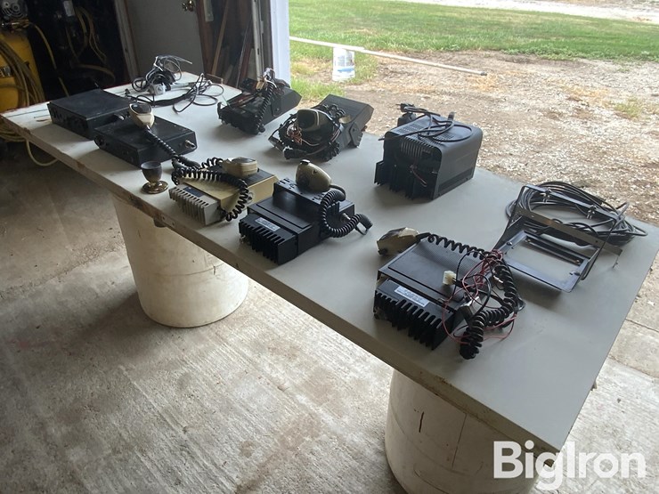 cb-&-direct-band-radios-image-5