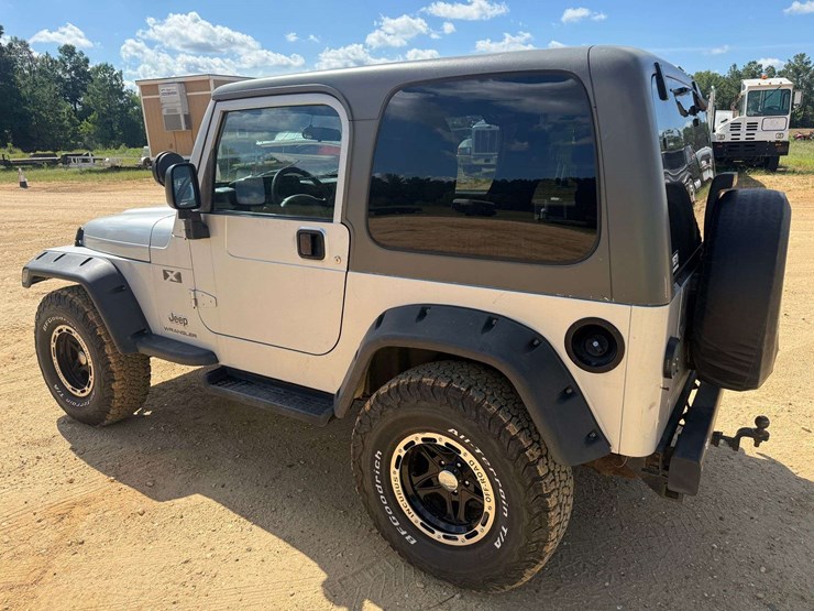 2003-jeep-wrangler-image-2