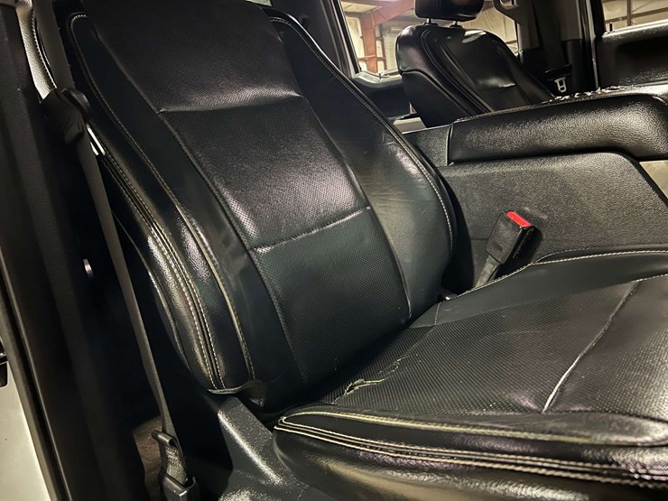 2017-ford-f250-lariat-image-36