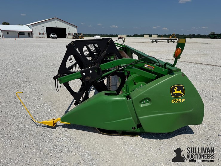 2012-john-deere-625f-image-8