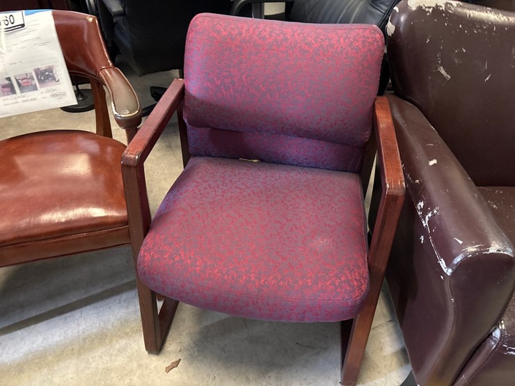 #160-•-3-chairs-image-5