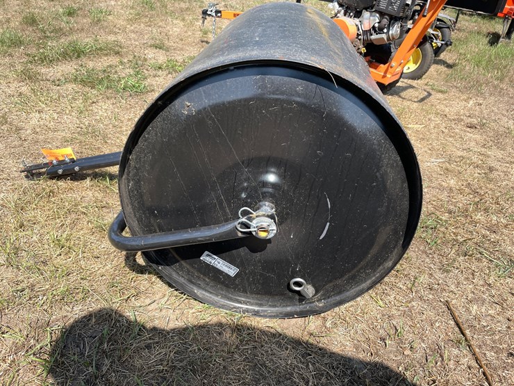 #7962-•-agri-fab-pull-behind-lawn-roller-image-7