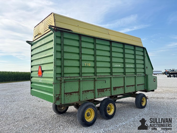john-deere-716-image-5