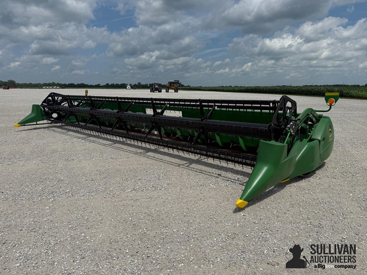 2014-john-deere-630f-image-1