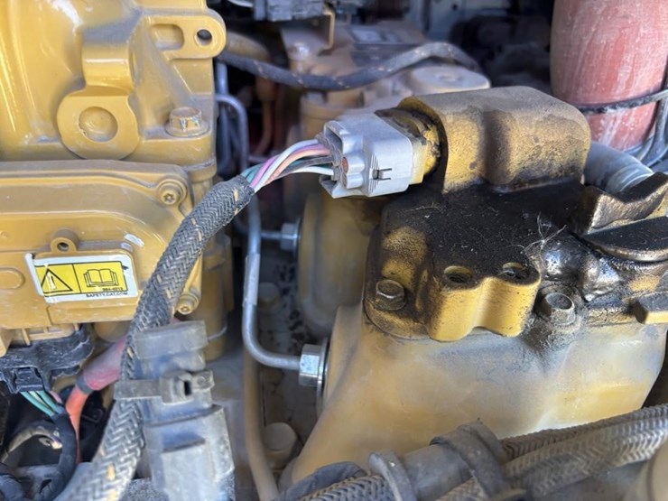 2019-caterpillar-272d2-image-45